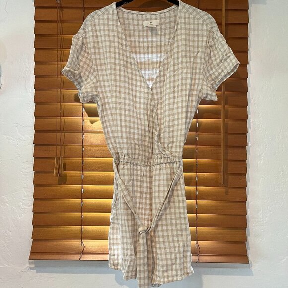 H&M Checkered Romper with Elastic Waistband and Waist tie - Picture 1 of 6